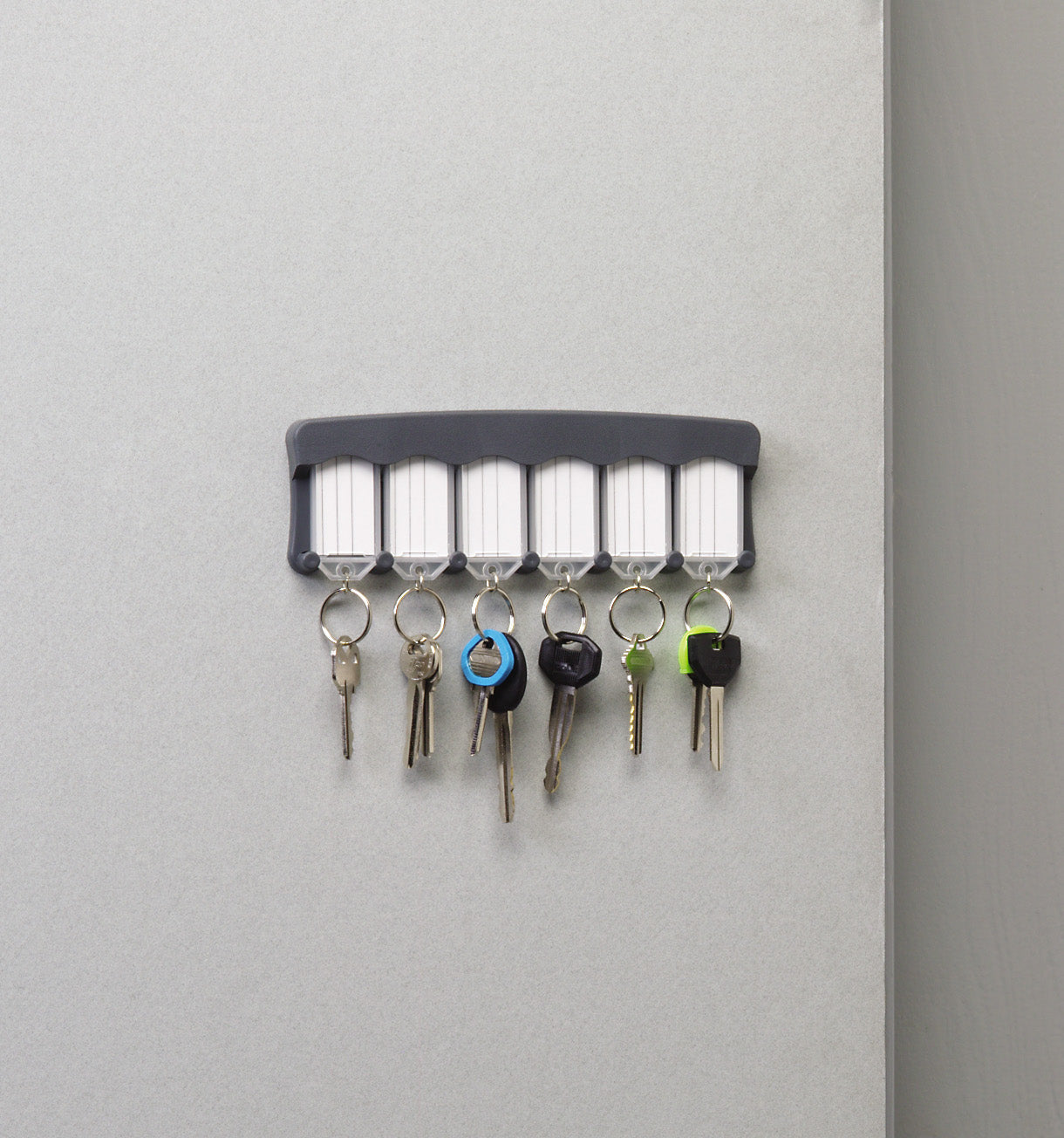 Magnetic Key Holder for Wall Door, Magnetic Key Ring Holder with Adhesive,  Magnetic Key Rack Organizer Hooks, 2 Pack, White